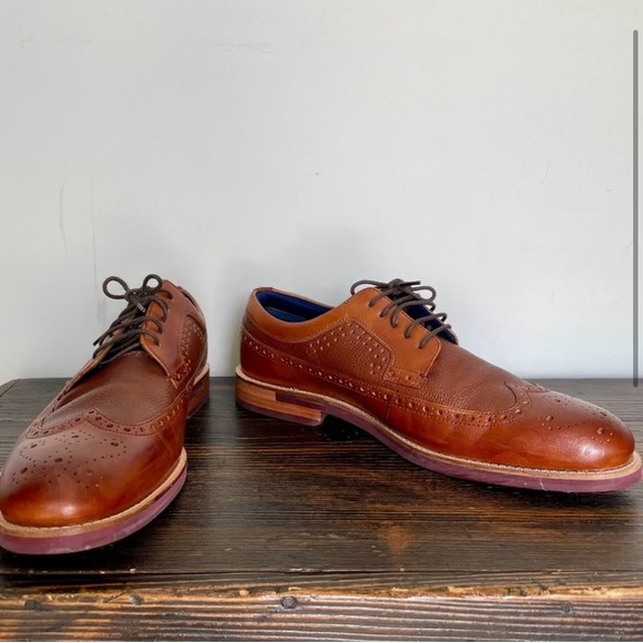 Ted Baker London Deelani Wingtip | Like New - Picture 2 of 7